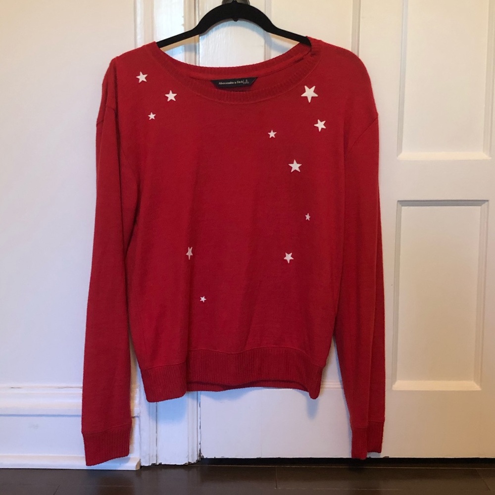 Abercrombie red star sweater PERFECT CONDITION
